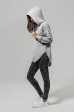 Load image into Gallery viewer, Women's oversized hoodie
